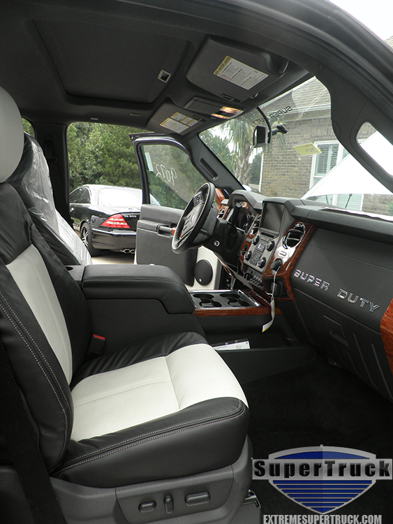 Phantom 350 Interior