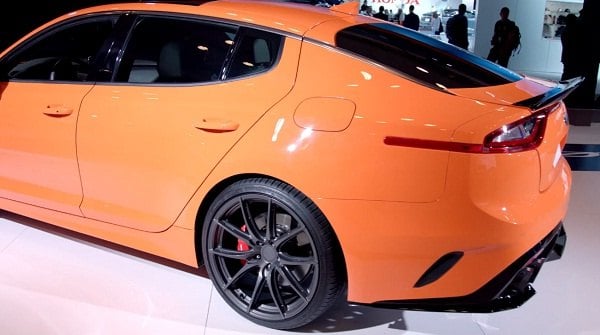 kia-stinger-nyas.jpg
