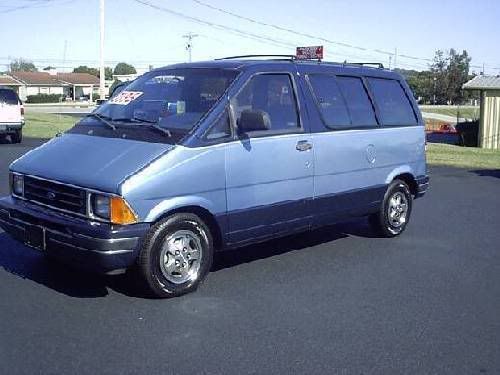 1991_Ford_Aerostar.jpg