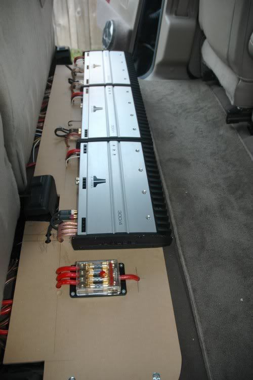 JLAudio-Amps-1.jpg