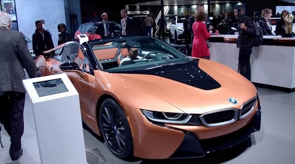bmw-i8-roadster-nyas.jpg
